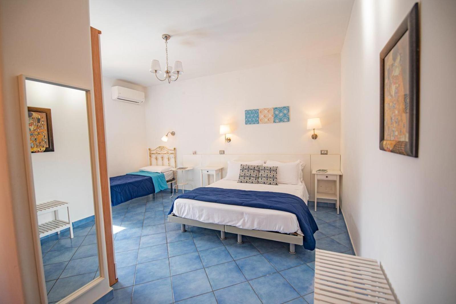 Sonnino B&B Прочида Стая снимка